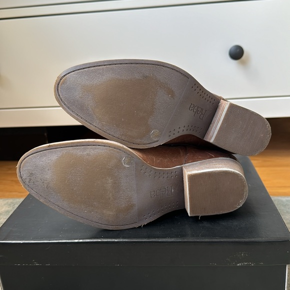 Reba Western Bootie, size 7 - Picture 5 of 6